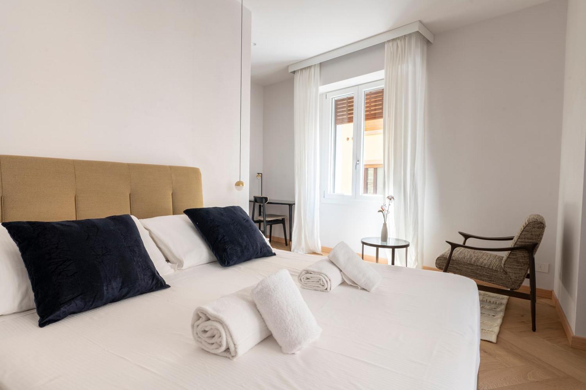 The Old Palace- Luxury Suites Signoria Флоренция Екстериор снимка