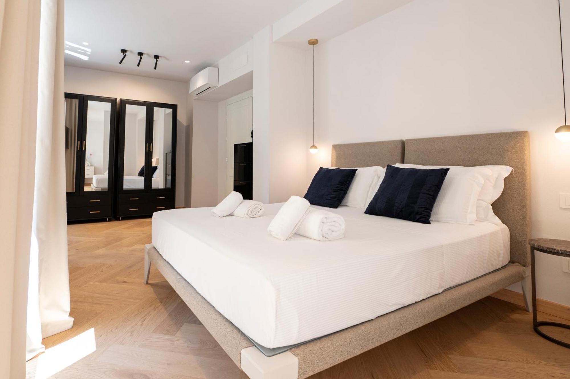 The Old Palace- Luxury Suites Signoria Флоренция Екстериор снимка