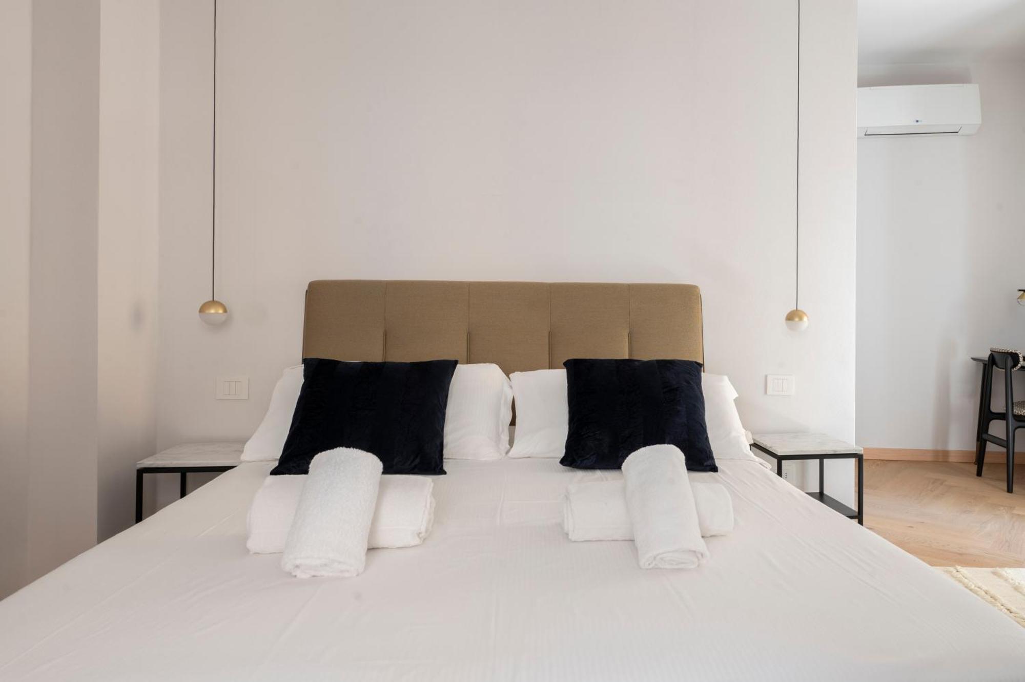 The Old Palace- Luxury Suites Signoria Флоренция Екстериор снимка