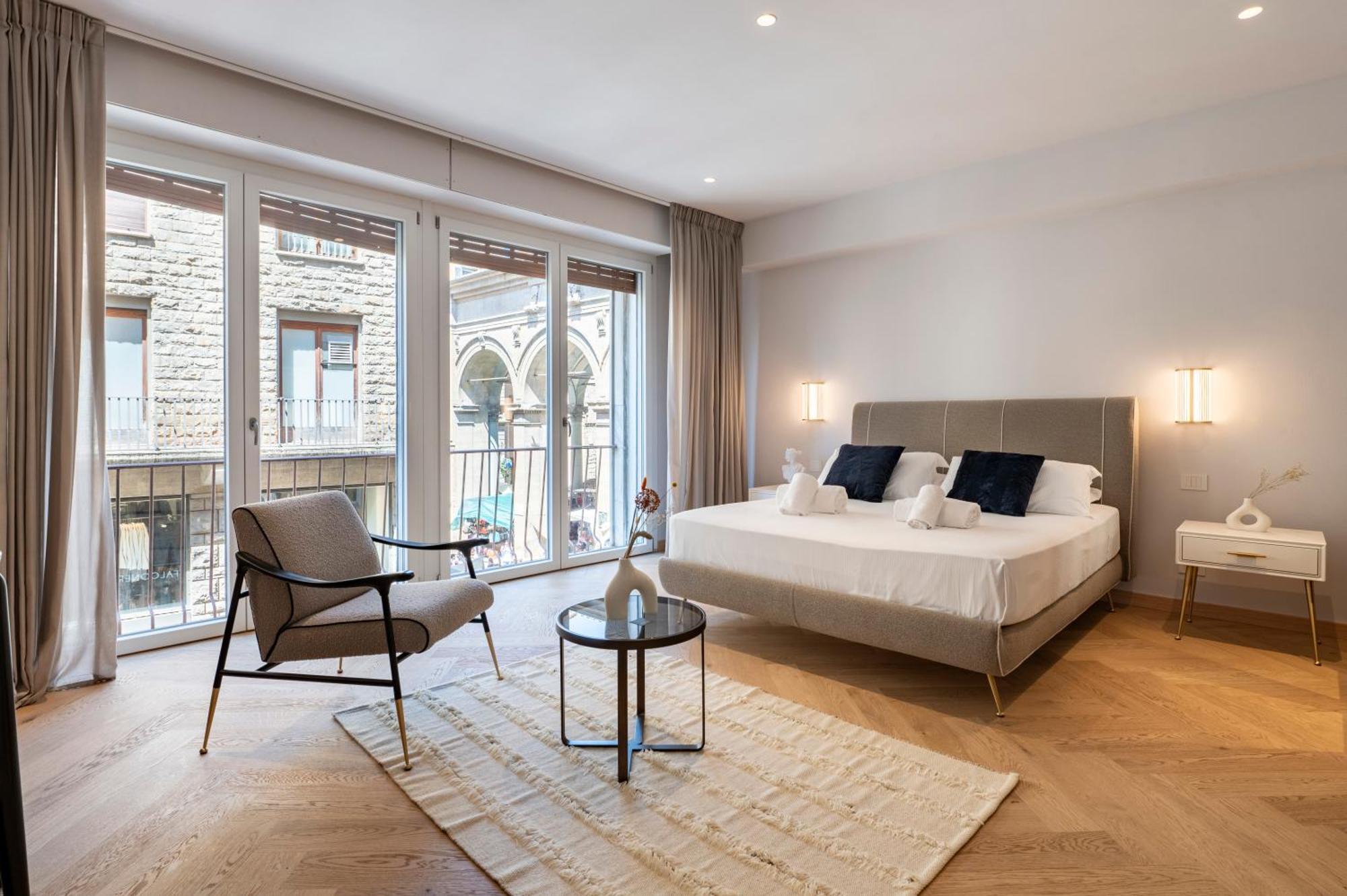 The Old Palace- Luxury Suites Signoria Флоренция Екстериор снимка