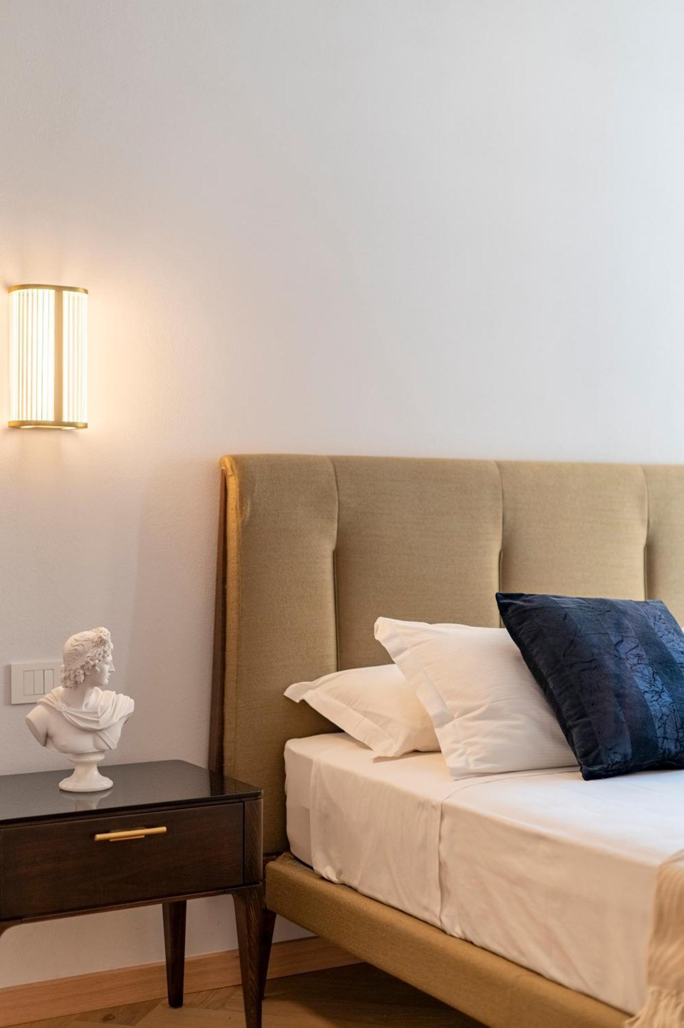 The Old Palace- Luxury Suites Signoria Флоренция Екстериор снимка